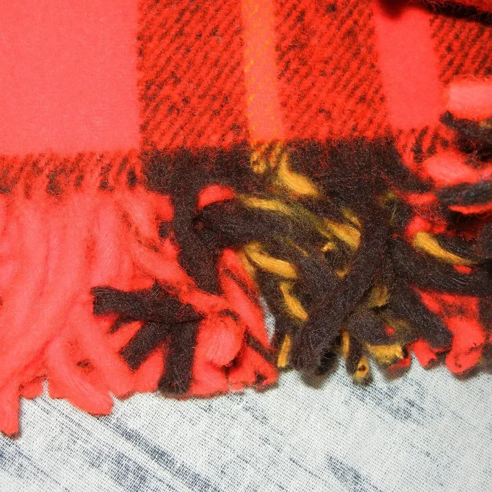 Faribo Red/Black Plaid Stadium Lap Throw Blanket 50